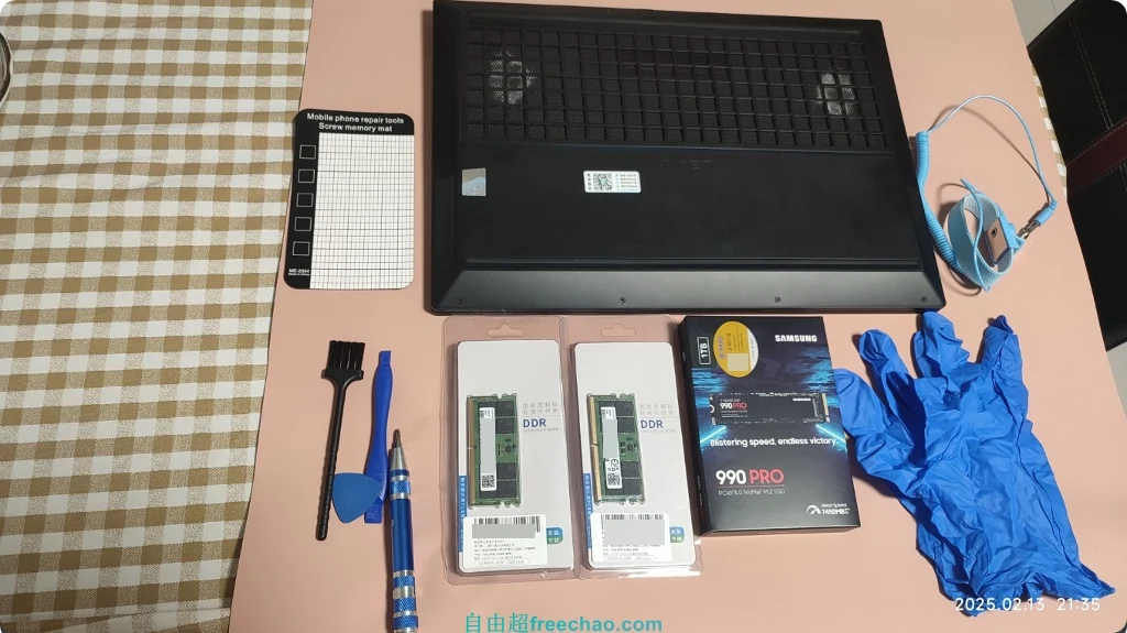 暗影精灵9内存升级64G并加装1T固态硬盘超详细拆机教程 3 暗影精灵9内存升级64G并加装1T固态硬盘超详细拆机教程01